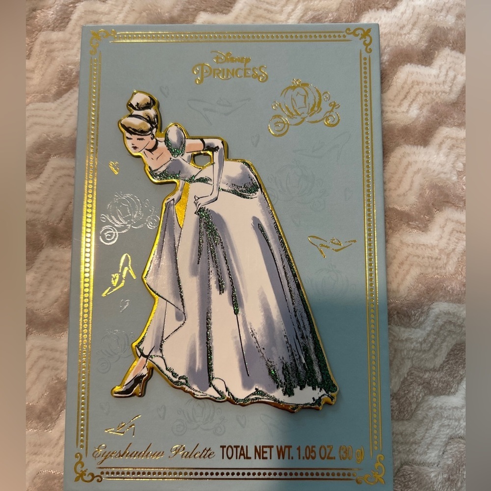 Disney Princess Storybook Cinderella Eyeshadow Palette 12 Cosmetic Makeup New!